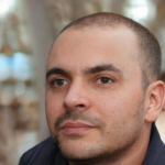 Carlos Hernández, España